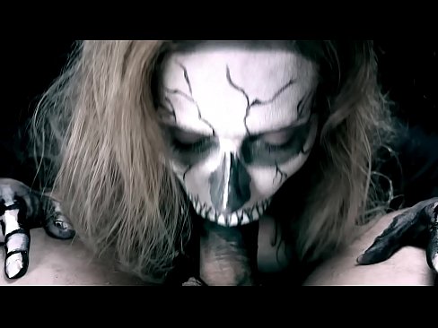 ❤️ Demon girl sucking cock with her black mouth and swallowing cum. Porno fb at us en-us.villagesexvideos.ru ☑